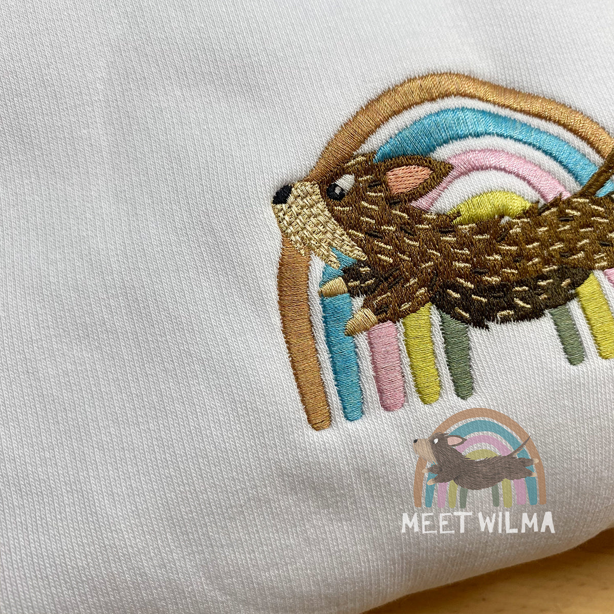 Unisex Sweatshirt "Rainbow" - Embroidery 🧵