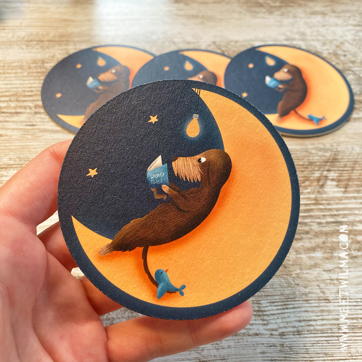 Cardboard Coaster "Bookworm"